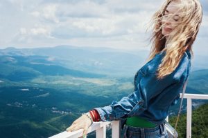 woman-in-blue-shirt-sightseeing-160751